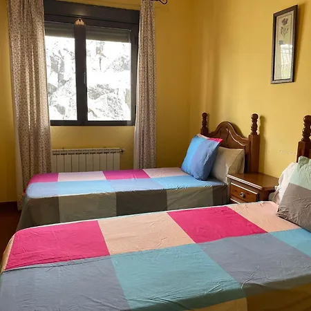 Luna De Gredos Casa de Férias Pedro Bernardo