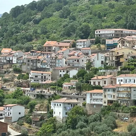 Luna De Gredos Casa de Férias *