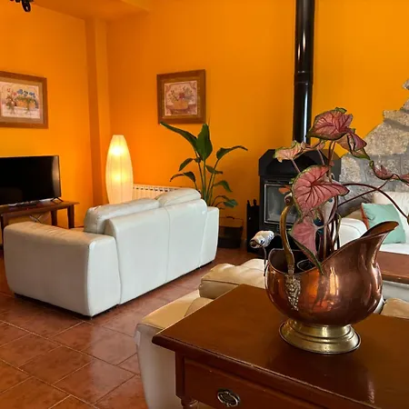 Luna De Gredos Casa de Férias *