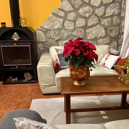 Luna De Gredos - Con Bano En Holiday home Pedro Bernardo